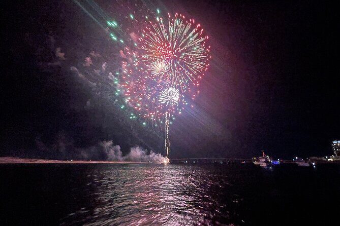 Destin Fireworks Cruise - A Complete Look at the Destin Fireworks Cruise Experience