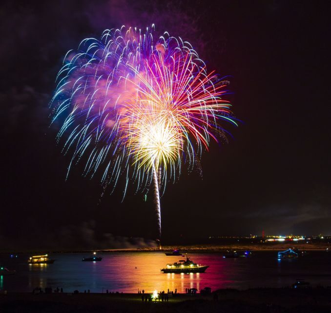 Destin-Fort Walton Beach: Private Cruise with Fireworks - FAQs