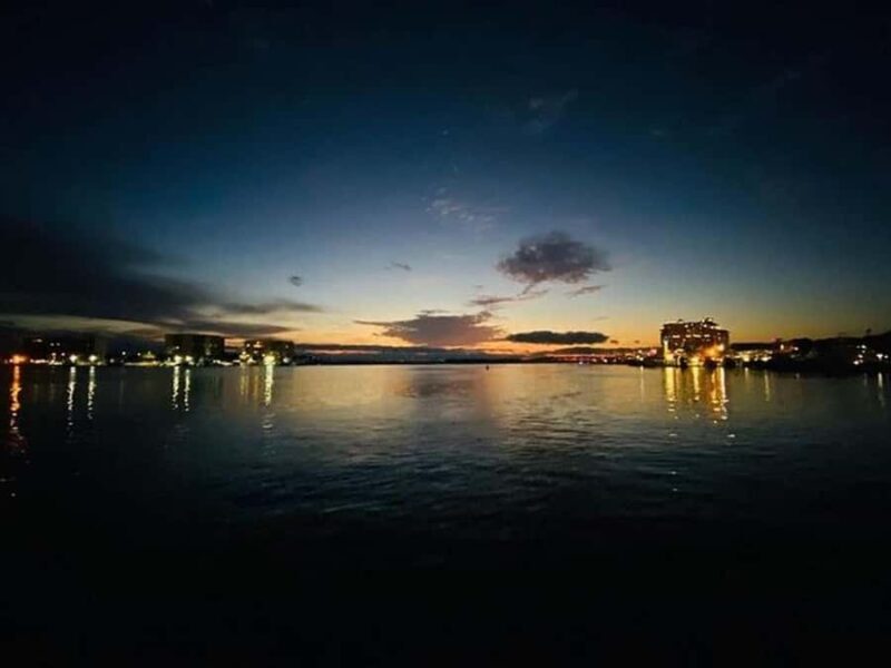 Destin: Harbor Lights Night Cruise on Cruisin Tikis - FAQs