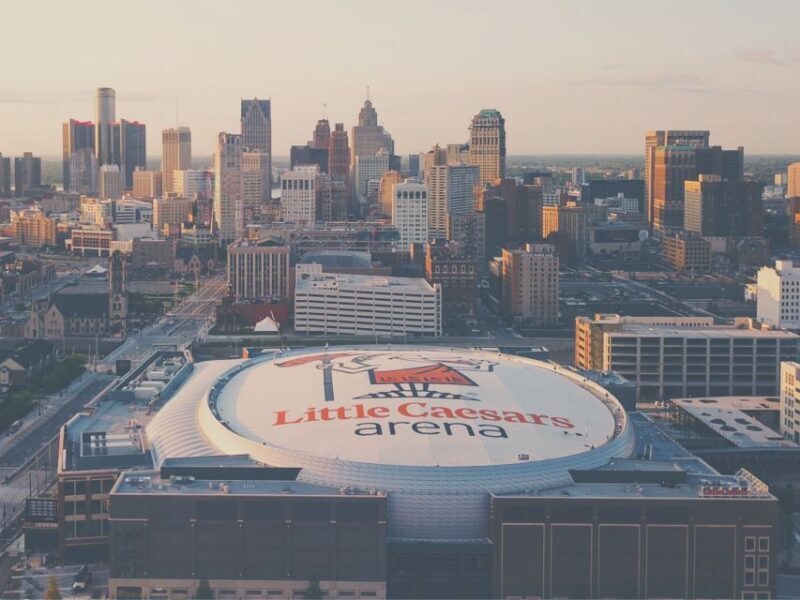 Detroit: Detroit Pistons Basketball Game Ticket - Why This Experience Works