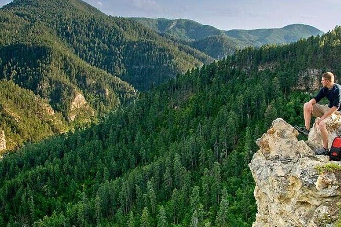 Devil's Tower - Deadwood - Spearfish Canyon Waterfalls + Picnic - Exploring the Itinerary in Detail