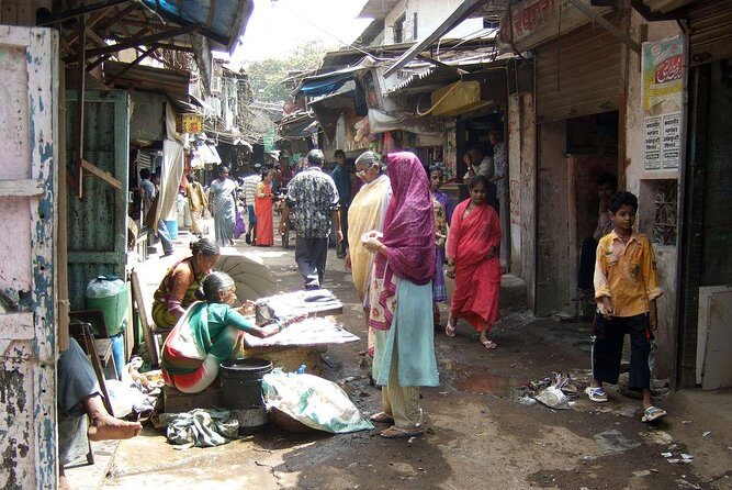Dharavi Slum Tour - The Heart of the Dharavi Experience