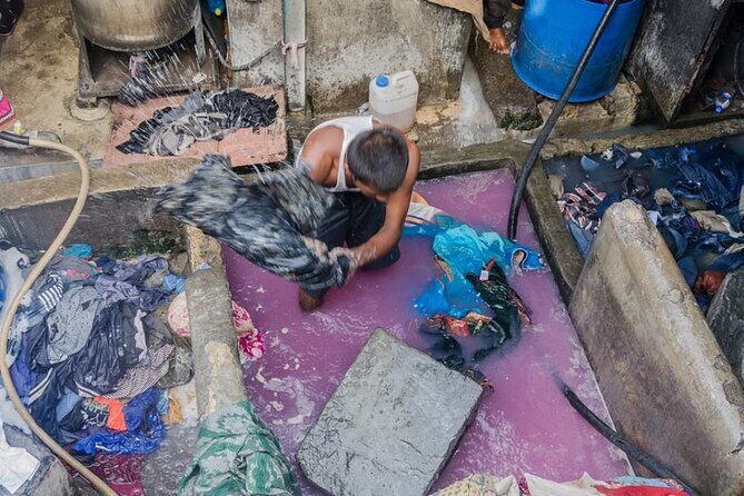 Dhobi Ghat Guided Tour A walk inside the biggest open air Laundry - Key Points