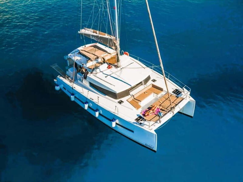 Dia Island Catamaran  Premium Lunch, Open Bar, Small Group - Discover Crete from the Water: Dia Island Catamaran Tour