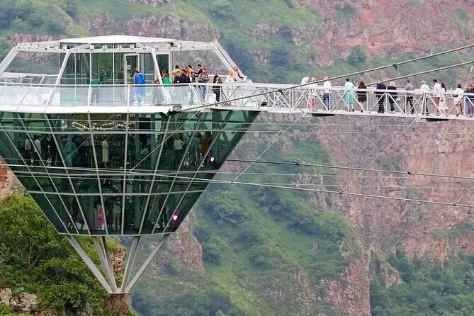 Diamond Bridge and Dashbashi Canyon Day Tour - The Experience of Transportation and Comfort