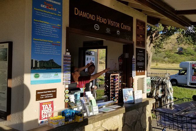 Diamond Head Crater - A Deep Dive into the Diamond Head Crater Tour