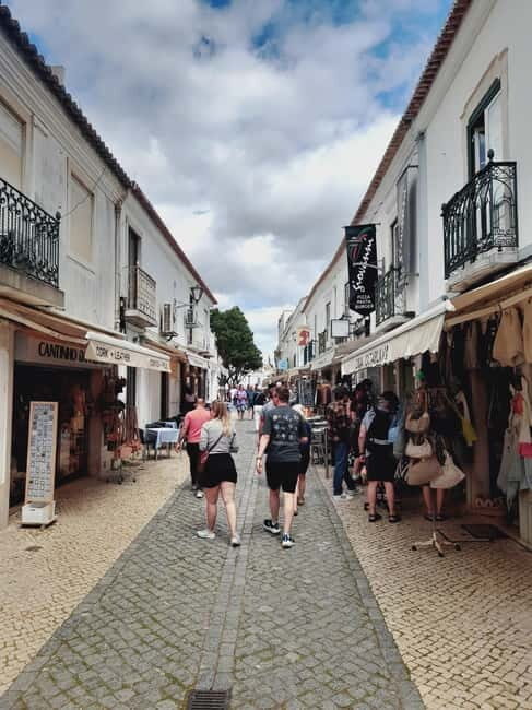 Dicover The Algarve Region and The Local Gastranomy - FAQ