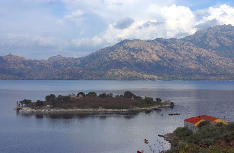Didim/Altinkum: Full-Day Bafa Lake Guided Tour w/Breakfast - Lunch and Relaxation