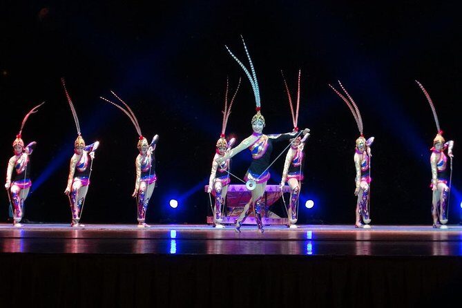 Din Tai Fung Dinner Experience and Acrobatics Show in Shanghai - Discover the Best of Shanghai: Dinner at Din Tai Fung and Acrobatics Show