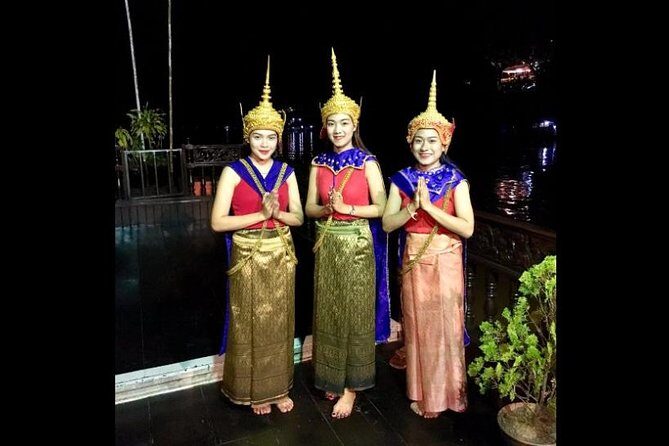 Dine and Cruise on Mekong River - Key Points