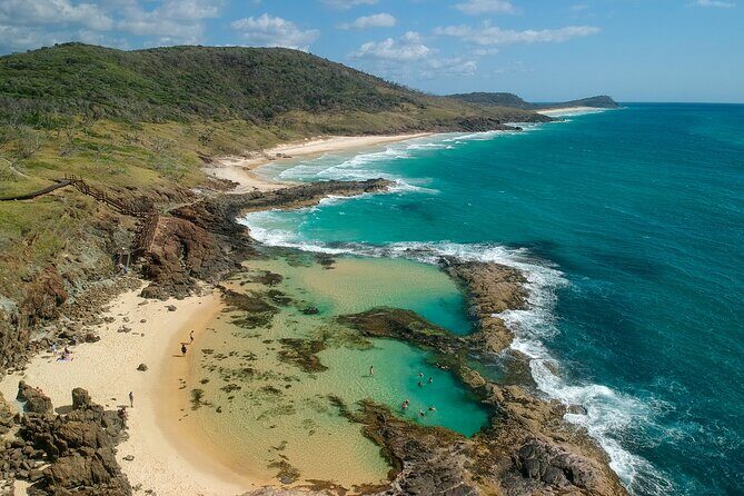 Dingos 3 Day K'Gari (Fraser Island) 4WD Tag-Along Tour - Exploring Fraser Island with Dingos 3-Day Tour