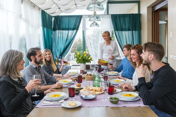 Dining experience at a local's home in Potenza with cooking demo - Background on the Reviews and Host Experience