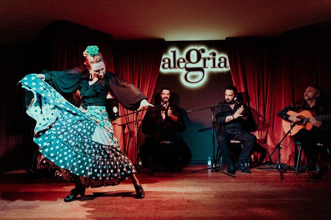 Dinner and Show at Alegría Flamenco & Restaurant in Malaga - Practical Tips for Your Evening