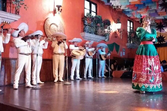 Dinner at a panoramic restaurant and show at Plaza de los Mariachis - Final Thoughts: Is This Experience Worth It?