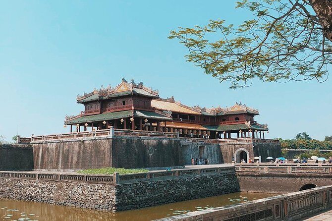 Dinner cruise on Perfume river and Forbidden city visit - FAQ