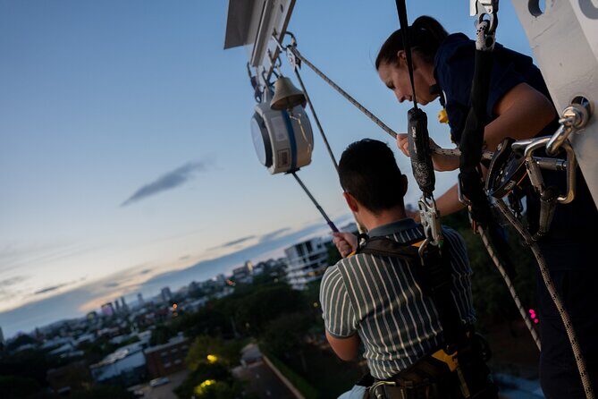 Dinner on the Edge with Vertigo Brisbane - The Experience in Detail