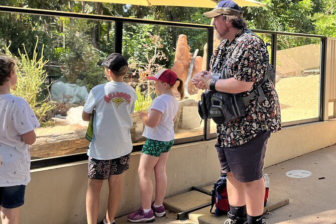 DINOSAUR and FOSSIL ZOO TOUR Rockhampton - Exploring the Dinosaur and Fossil Zoo Tour in Rockhampton