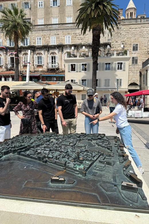 Diocletian's Palace & Old Town Split Walking Tour - The Itinerary: Walking Through History & Legends