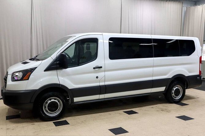 Direct Private Airport Transfer four or more Persons (one way) - Key Points