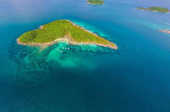 Discover 3 islands of Phu Quoc by boat - Practical Details and Considerations