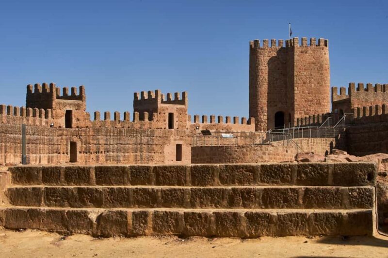 Discover 3 works of art in Baños de la Encina - The Sum Up