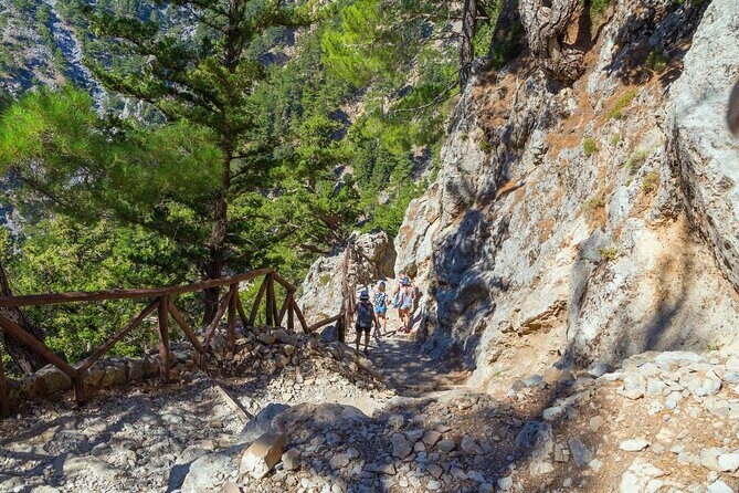 Discover Akrotiri: A Full-Day Private Adventure of Scenic Wonders - An In-Depth Look: What to Expect on Your Akrotiri Adventure