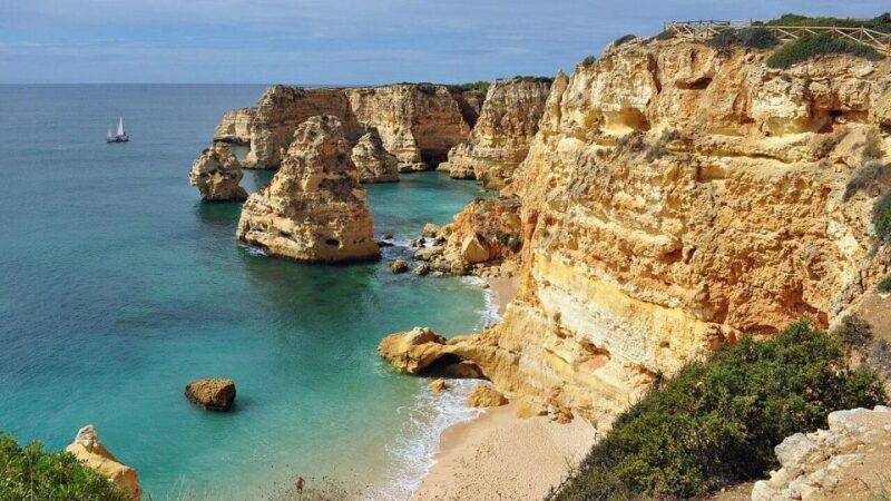 Discover Algarve: A Day Journey from Lisbon. - FAQ