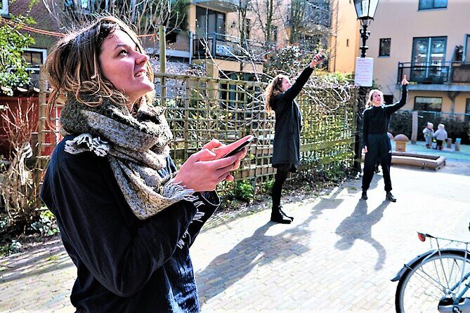 Discover Amsterdam Vondelpark in this Outside Escape city game! - Discover Amsterdam Vondelpark in this Outside Escape city game!
