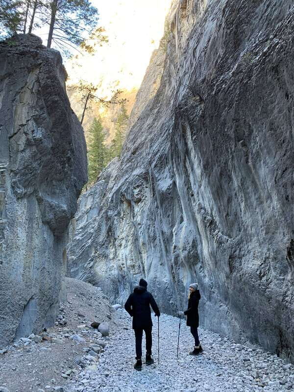 Discover Ancient Pictographs - Guided Canyon Hiking Tour 3H - Key Points