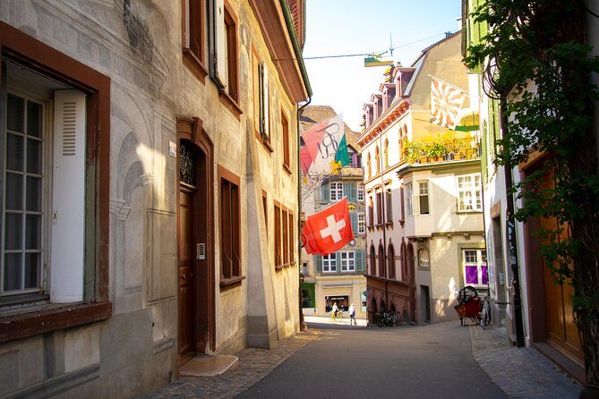 Discover Basels most Photogenic Spots with a Local - FAQ