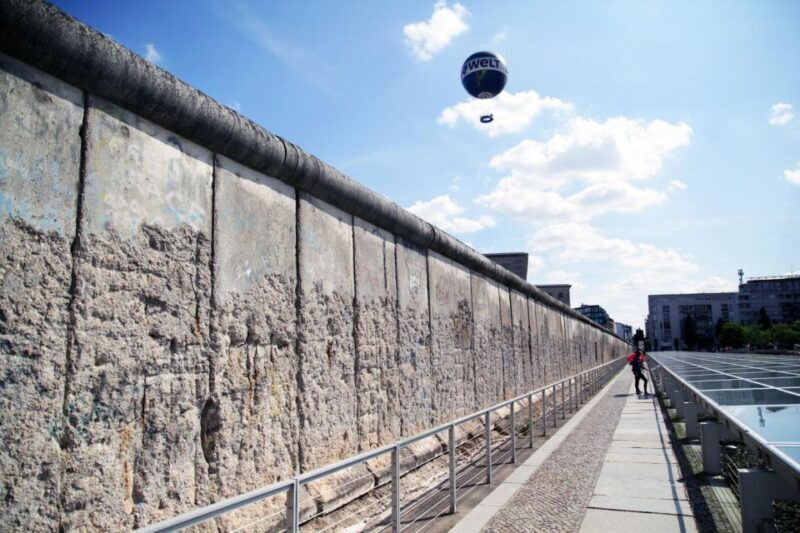 Discover Berlin Express Tour: 2hr Highlights - Discover Berlin Express Tour: 2hr Highlights