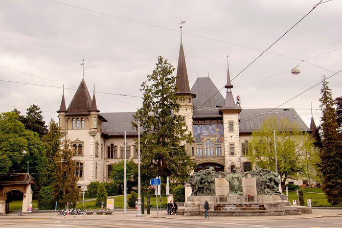 Discover Berns most Photogenic Spots with a Local - FAQ: Practical Questions About This Tour