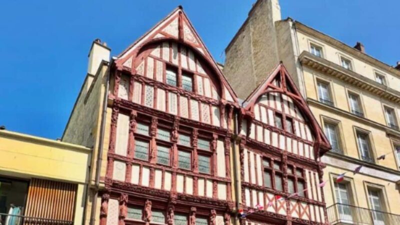 Discover Caen like never before: guided tours combining history and secrets! - Key Points