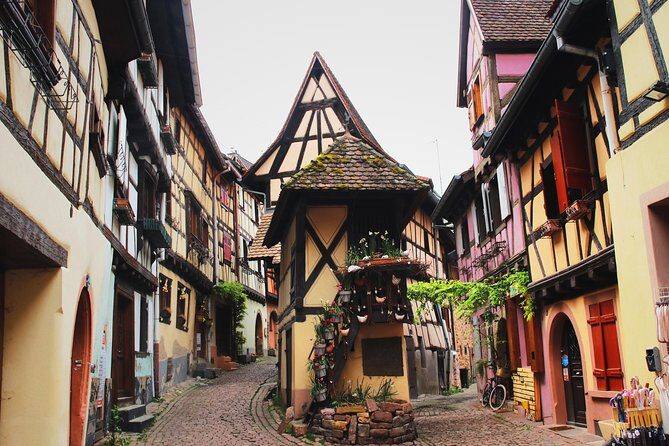 Discover Colmars most Photogenic Spots with a Local - Who Should Consider This Tour?