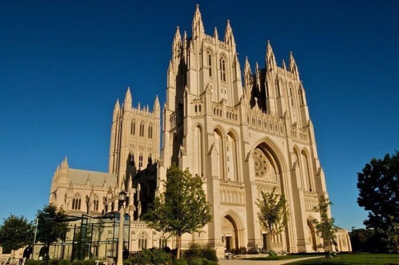 Discover D.C.'s Hidden Gems on a Private "Tour of Contrasts" - Who Should Consider This Tour?