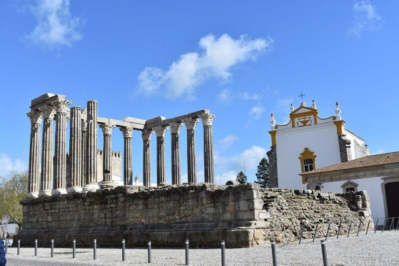 Discover Evora: Full-Day Adventure - Exploring Évora: What Makes This Tour Stand Out?