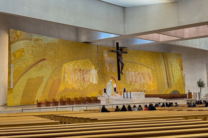 Discover Fátima: Half-Day Small-Group Tour from Lisbon - An In-Depth Look at the Fátima Experience