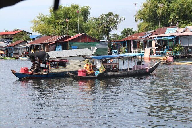 discover floating villages and tonle sap lake by boat - Key Points