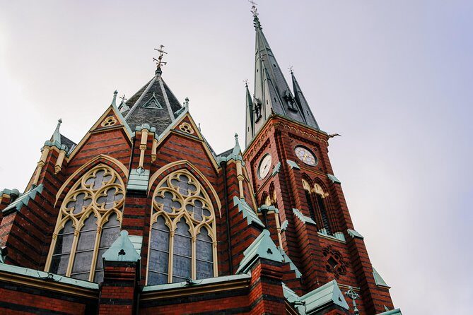 Discover Gothenburgs most Photogenic Spots with a Local - Frequently Asked Questions