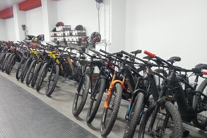 Discover Granada - Ebike 1 H - A Deep Dive into the Discover Granada Ebike Tour