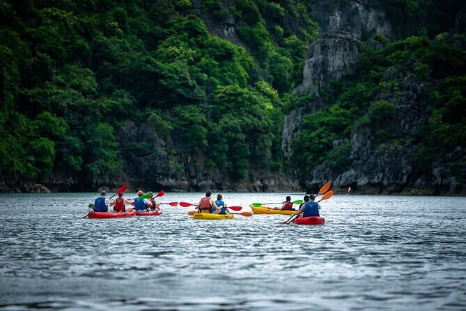 Discover Hanoi on 3-Day Boat and Kayak Expedition - An In-Depth Look at the 3-Day Bai Tu Long Bay Cruise