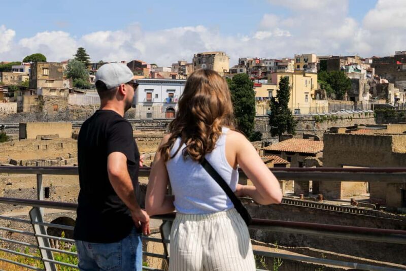 Discover Herculaneum: Guided tour in English of the ancient Roman city - The itinerary and stops