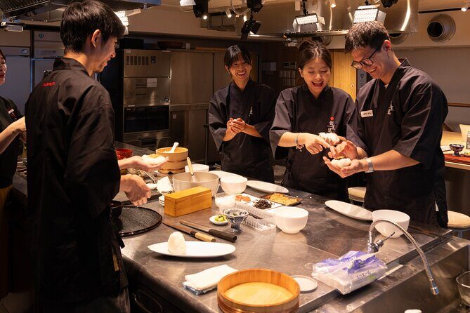 Discover Japanese Umami: Onigiri & Dashi Masterclass in Tokyo - A Close Look at the Experience