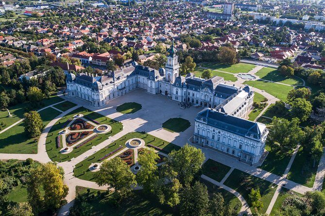 Discover Keszthely: Charming Walking Tour - Exploring Keszthely on Foot: A Deep Dive