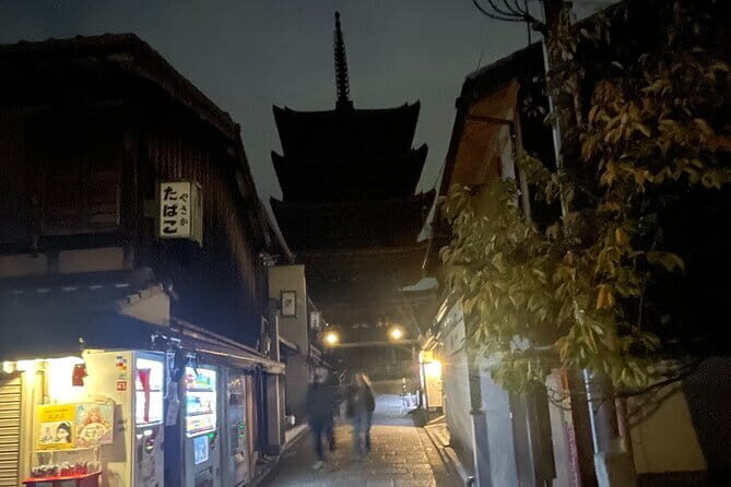 Discover Kyoto at Night by Bike - An In-Depth Look at the Kyoto Night Bike Tour