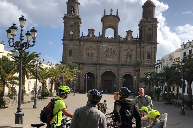 Discover Las Palmas City by Bike in 4 hours - FAQ
