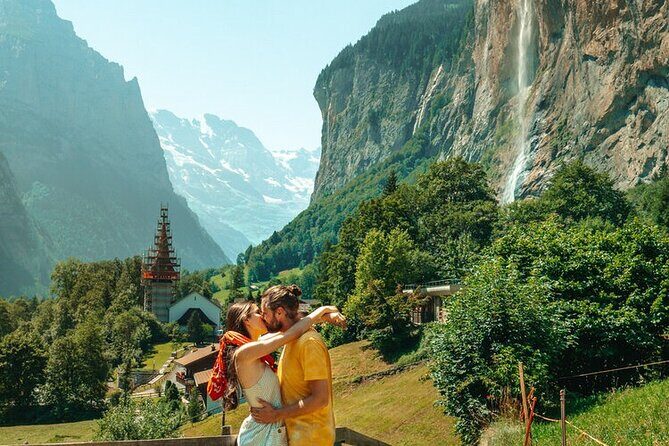 Discover Lauterbrunnen with CHEESE & CHOCOLATE - Discover Lauterbrunnen with Cheese & Chocolate: A Delightful Swiss Experience