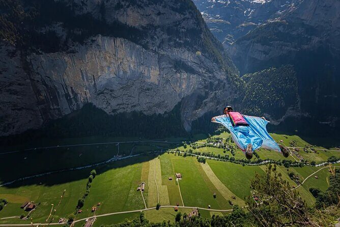 Discover Lauterbrunnen with CHEESE & CHOCOLATE - Key Points
