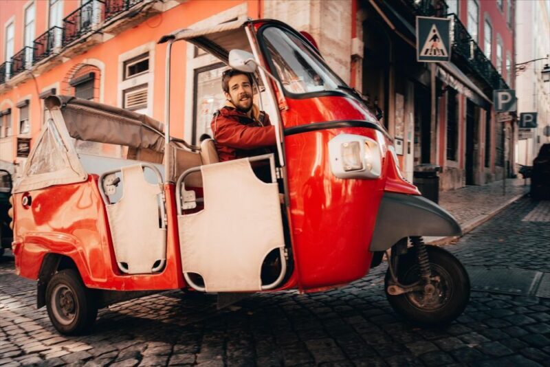 Discover Lisbon: Tuk Tuk Tour - Summary: Who is this tour for?