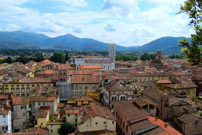Discover Luccas Secrets on a Guided Walking Tour - Discover Lucca’s Secrets on a Guided Walking Tour